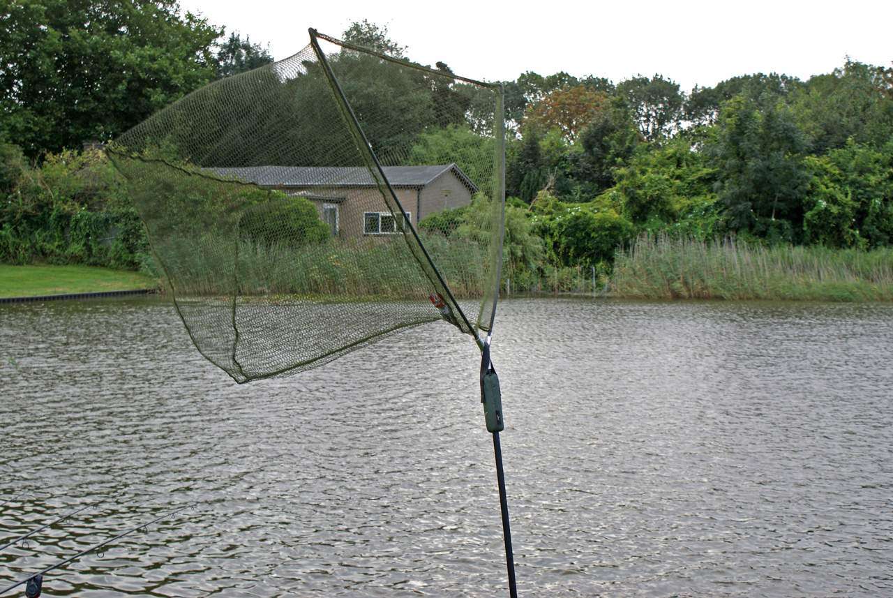 The Landing Net Support